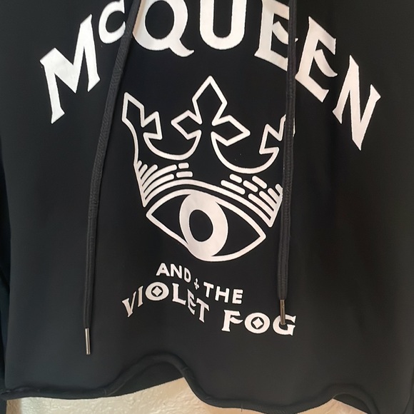 McQueen and Violet fog size S Black hooded, shirt, - Picture 2 of 8